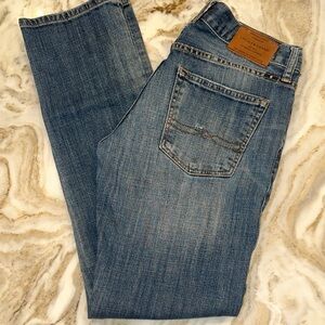 Lucky Brand “221 Straight” Men's Classic Denim Jeans